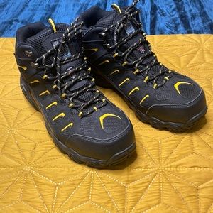 Sketchers Waterproof Steel Toe Hiking Style Work Boot